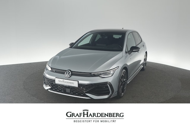 Volkswagen Golf 1.5 eTSI DSG Golf VIII R-Line