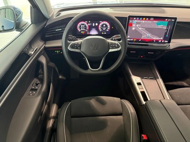 Volkswagen Passat 1.5 eTSI Business