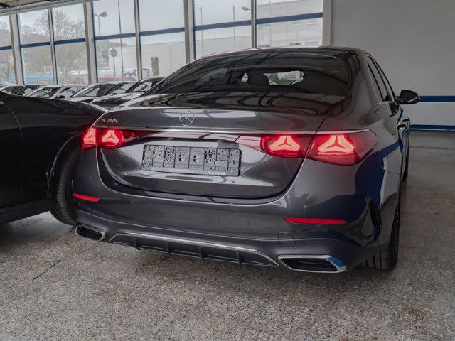 Mercedes-Benz E 200 AMG Line Sedan