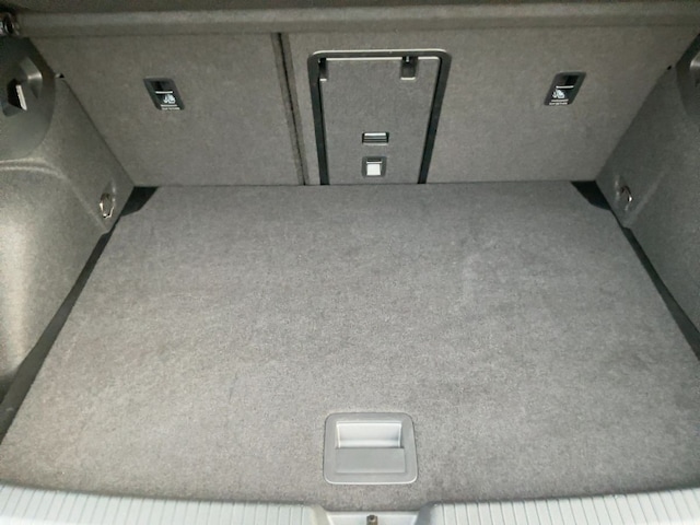 Volkswagen Golf 2.0 TDI DSG Golf VIII