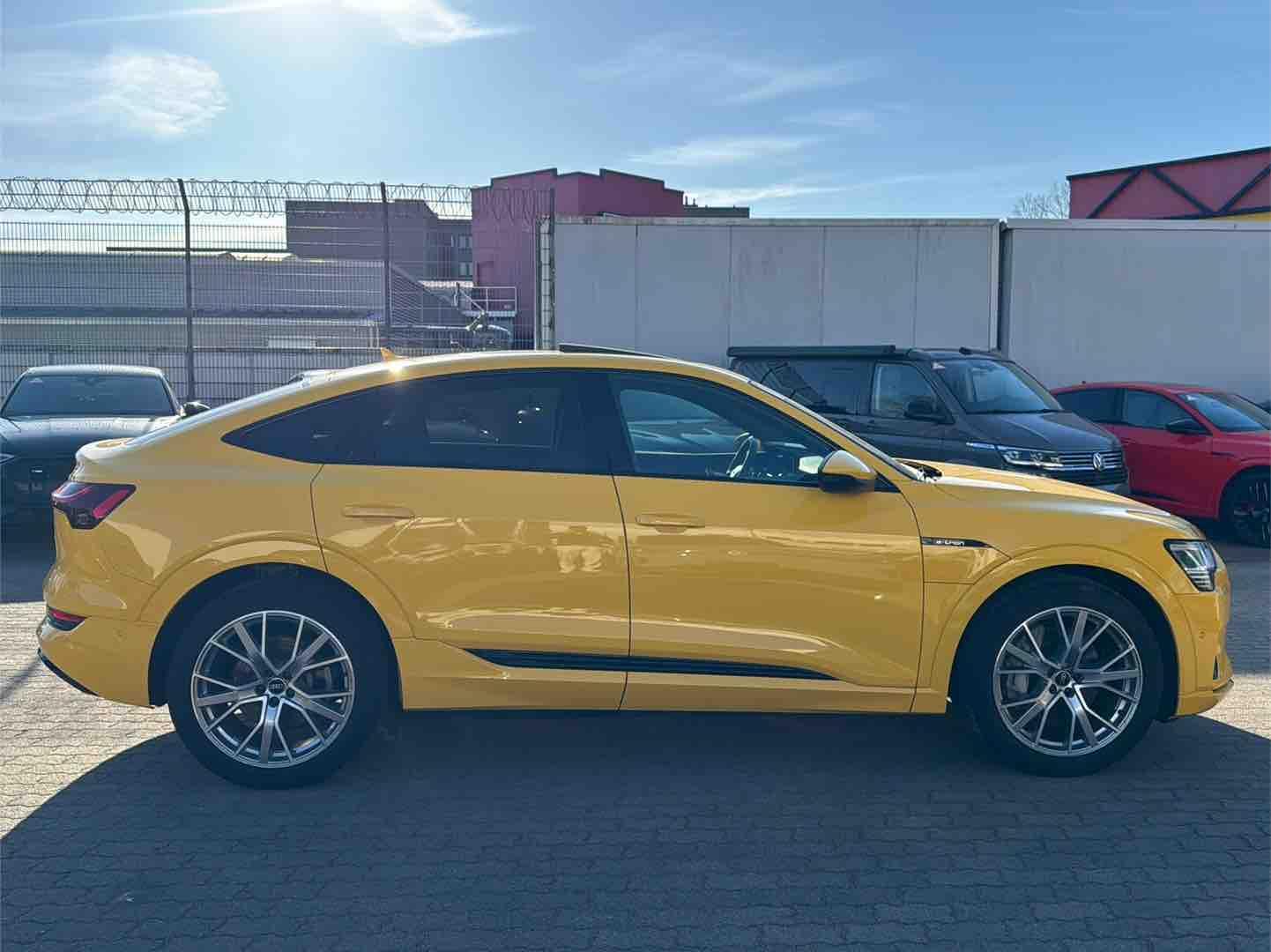 Audi e-tron 50 S-Line Sportback