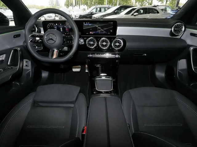 Mercedes-Benz CLA 220 AMG Line CLA 220 d Coupé