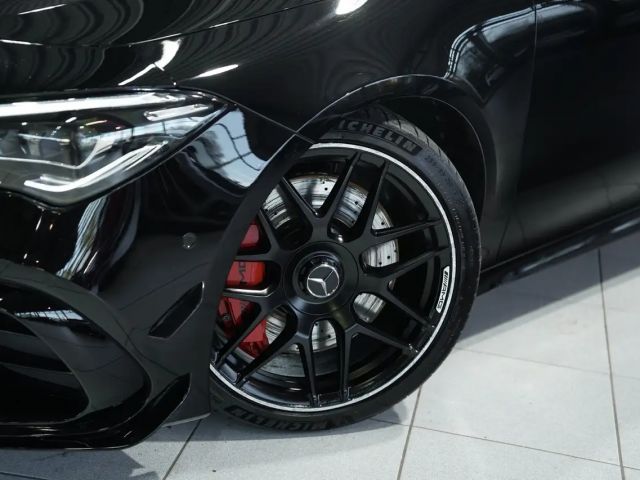 Mercedes-Benz CLA 45 AMG 4MATIC AMG Line Sedan