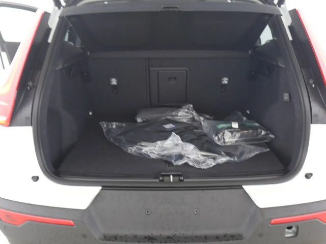 Volvo XC40 Dark Plus