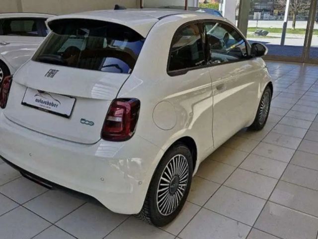 Fiat 500e 42 kWh Icon