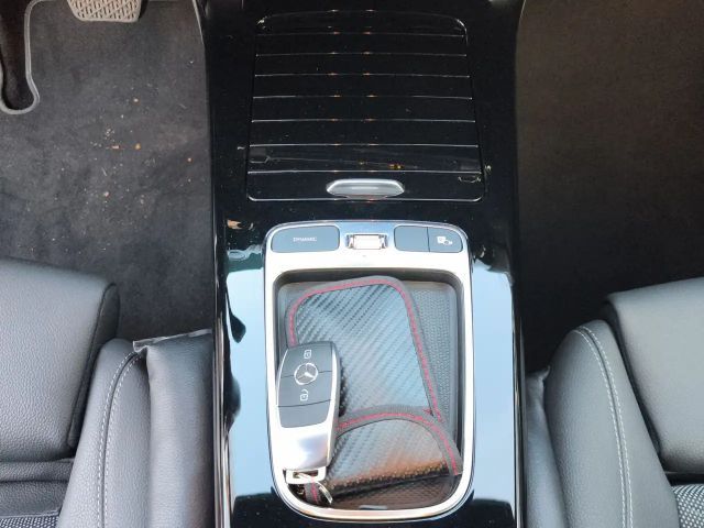 Mercedes-Benz A 200 Progressive