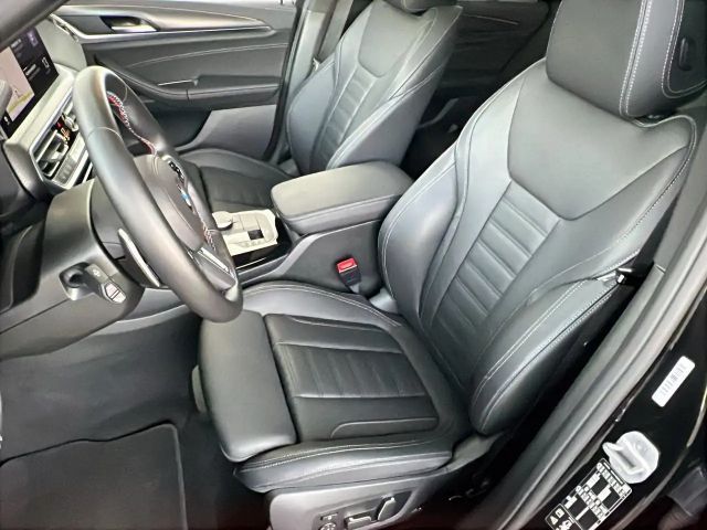 BMW X3 40i NAVI LASER PANO AHK HUD 360° STANDHZG. ACC