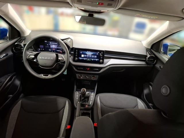 Skoda Fabia 1,0 TSI LED PDC BT AHK-VORB