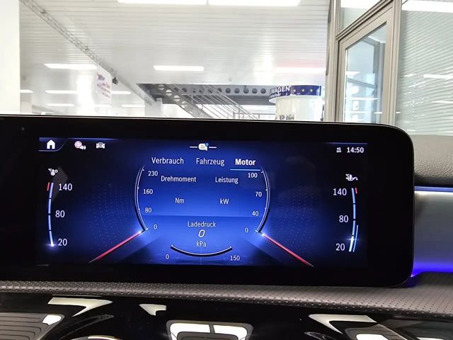 Mercedes-Benz A 180 AMG Line