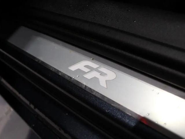 Seat Leon 1.5 eTSI DSG FR-lijn Sportstourer