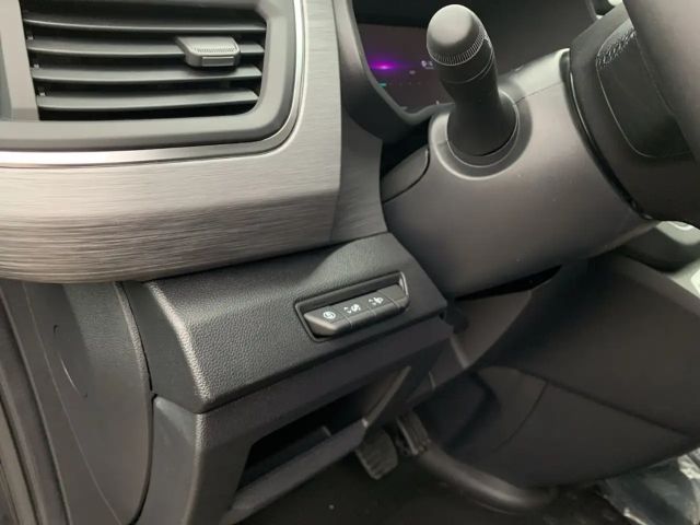 Renault Trafic Blue Grand Spaceclass