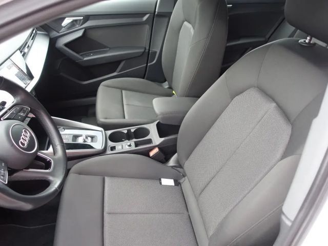 Audi A3 35 TFSI Ambiente