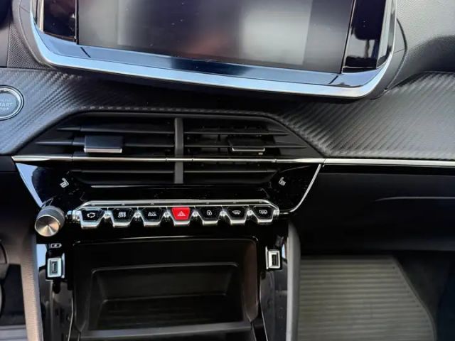 Peugeot E-208 Active Pack