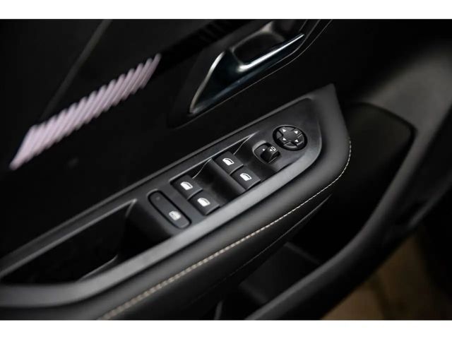 Peugeot 208 MHEV Automaat | 360° Camera | Dodehoekd. | Zete...