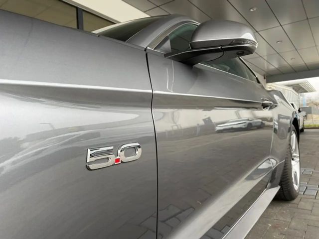 Ford Mustang Fastback GT 5.0 V8