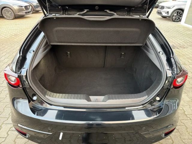 Mazda 3 Exclusive-line SkyActiv