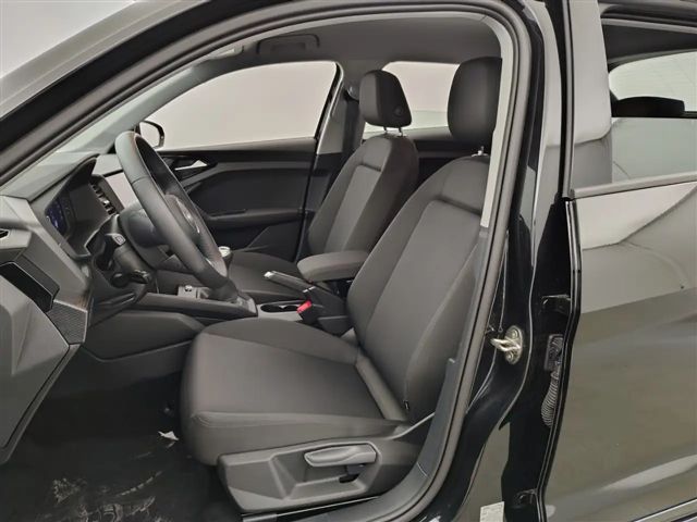 Audi A1 30 TFSI Allstreet