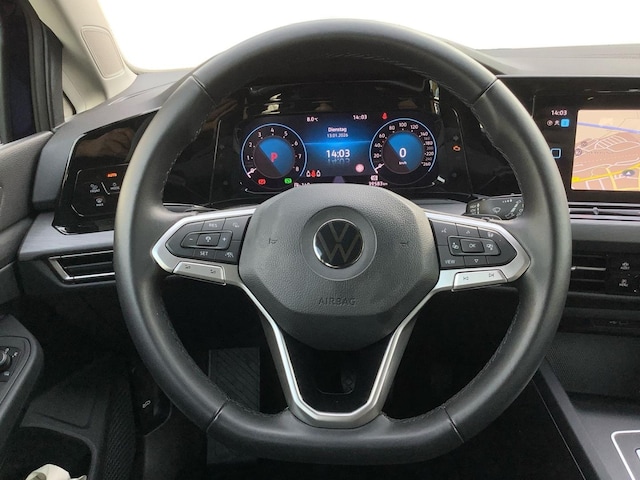 Volkswagen Golf 1.5 eTSI DSG Golf VIII Style