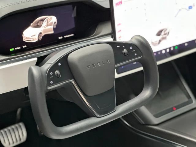 Tesla Model S Plaid