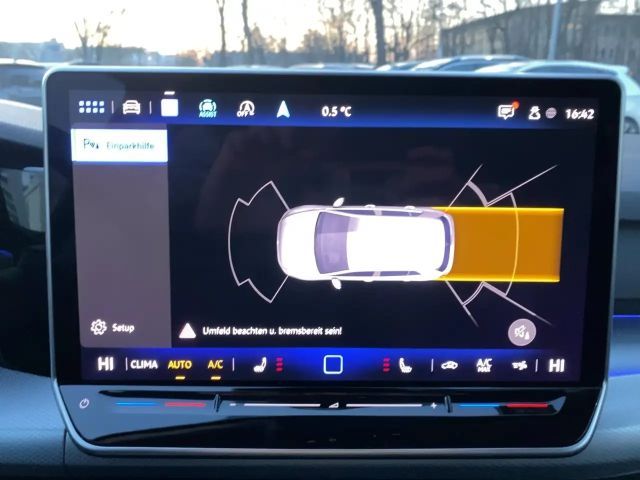 Volkswagen Golf 1.5 eTSI Golf VIII