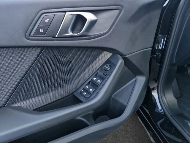 BMW 118 118i Advantage pakket Sedan