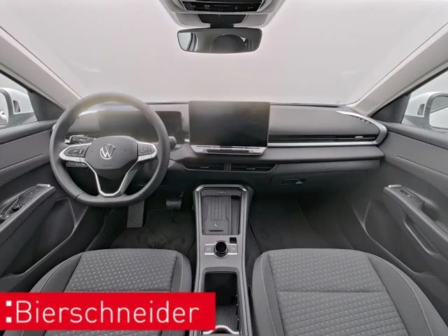 Volkswagen T-Roc 1.5 eTSI DSG Life