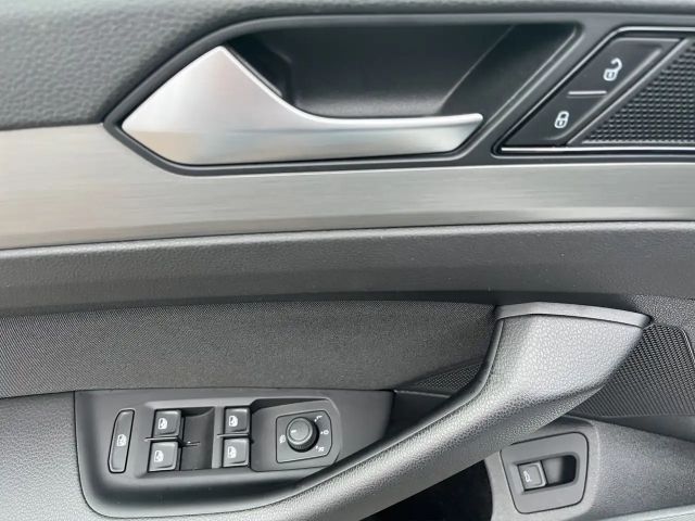 Volkswagen Passat 1.5 TSI DSG Variant