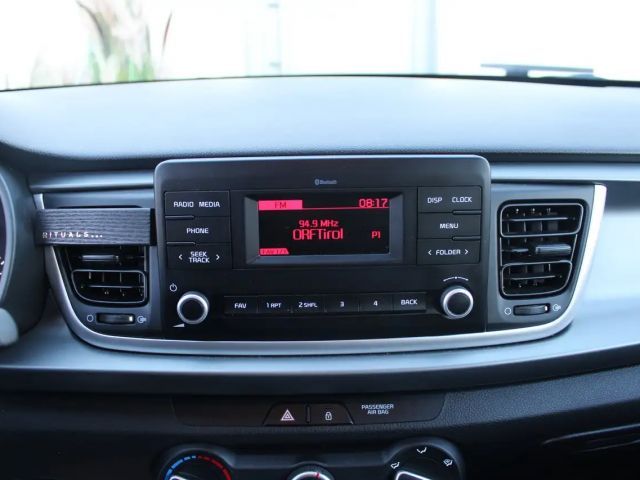 Kia Rio Titan
