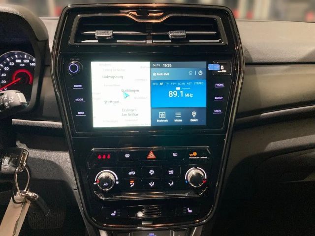 SsangYong Tivoli Fizz*Automatik*el.Fenst*Klima*Navi*Rückfa