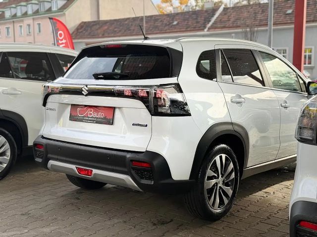 Suzuki S-Cross AllGrip Flash Hybrid