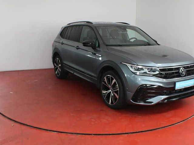 Volkswagen Tiguan 2.0 TDI Allspace DSG R-Line