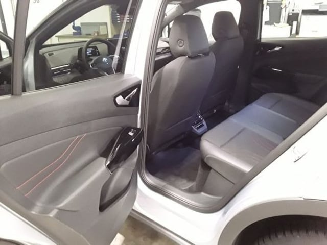 Volkswagen ID.5 340PS 4M NP.67T ACC.5J-G.WÄRMEPUMPE.NAVI.2xPDC.PANO.LED.APP-C.LKRD-HZG