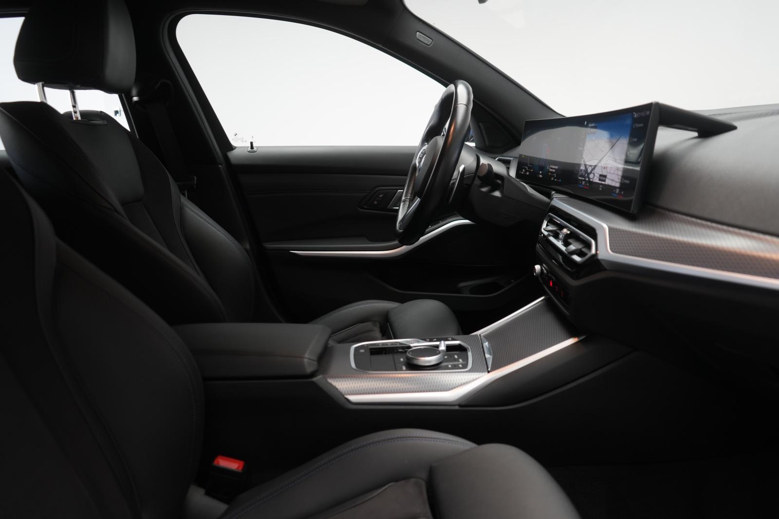 BMW 320 320i M-Sport Touring