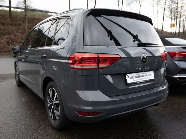 Volkswagen Touran 1.5 TSI Comfortline