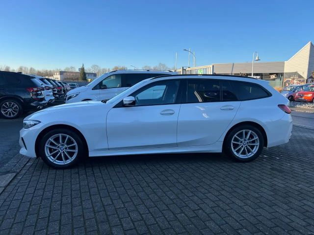 BMW 320 320d Touring xDrive