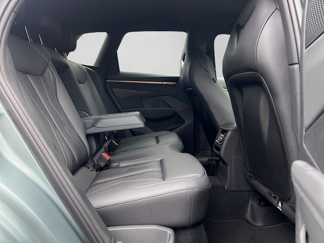 Cupra Terramar 1.5 e-Hybrid