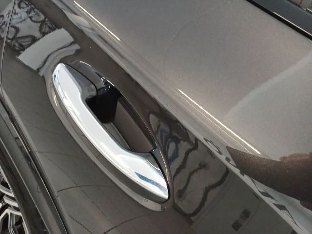 Mercedes-Benz GLC 300 4MATIC AMG Line