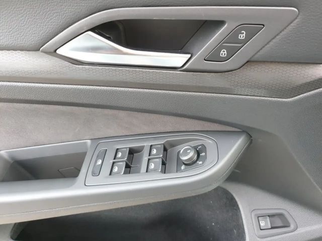 Volkswagen Golf GTE IQ.Drive