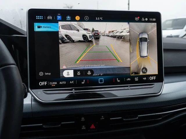 Volkswagen Golf 1.5 eTSI DSG Life Variant