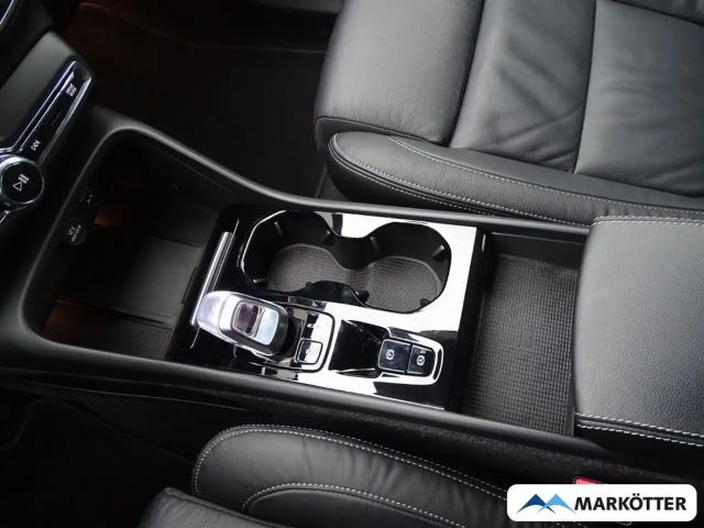 Volvo XC40 Dark Plus Recharge