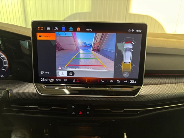 Volkswagen Golf 2.0 TSI DSG Golf VIII Plus