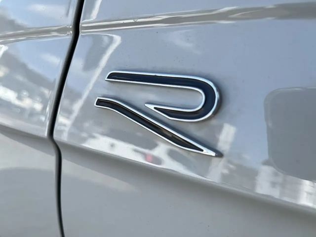 Volkswagen Taigo 1.0 TSI R-Line