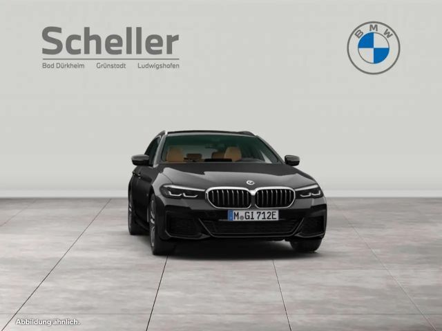 BMW 530 530e M-Sport Touring