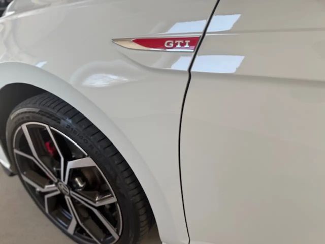 Volkswagen Polo 2.0 TSI DSG GTI