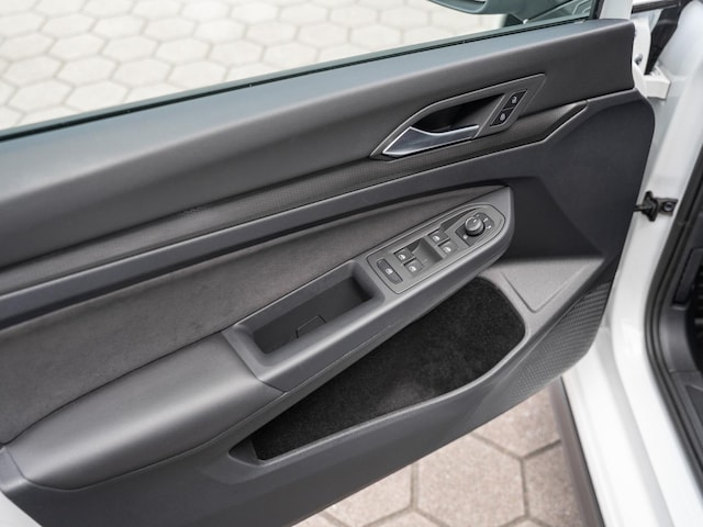 Volkswagen Golf 2.0 TSI