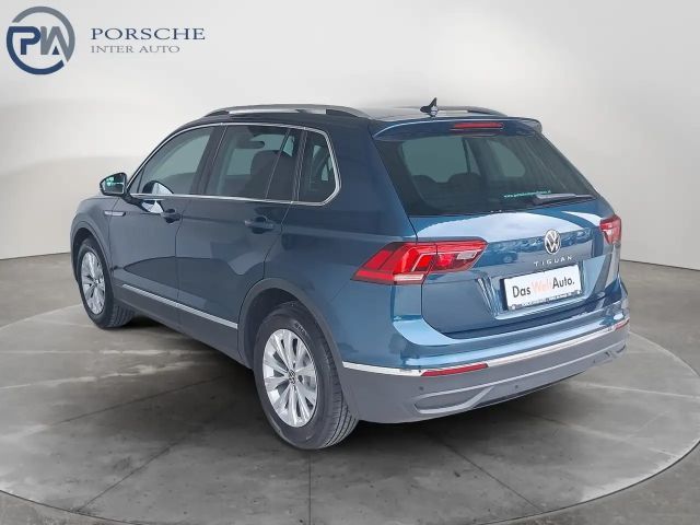 Volkswagen Tiguan DSG Life