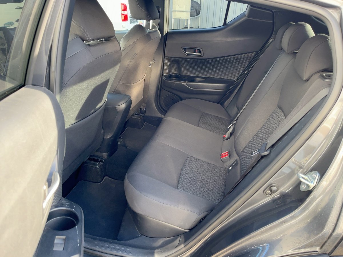 Toyota C-HR 5-deurs Bi-Tone Team D