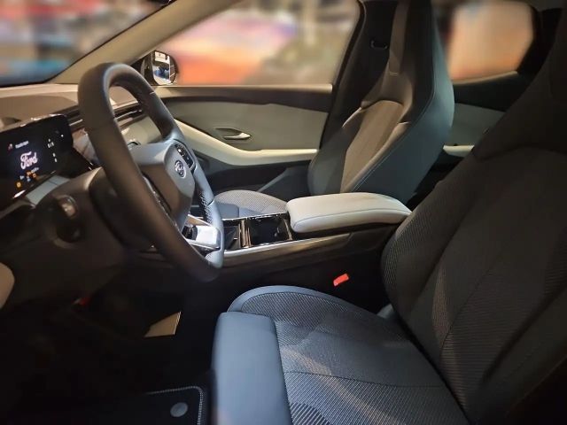 Ford Explorer Extended range