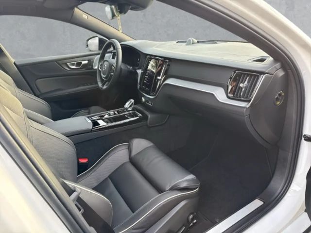 Volvo S60 Dark Ultimate