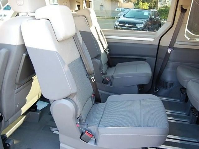 Volkswagen Multivan Life T7